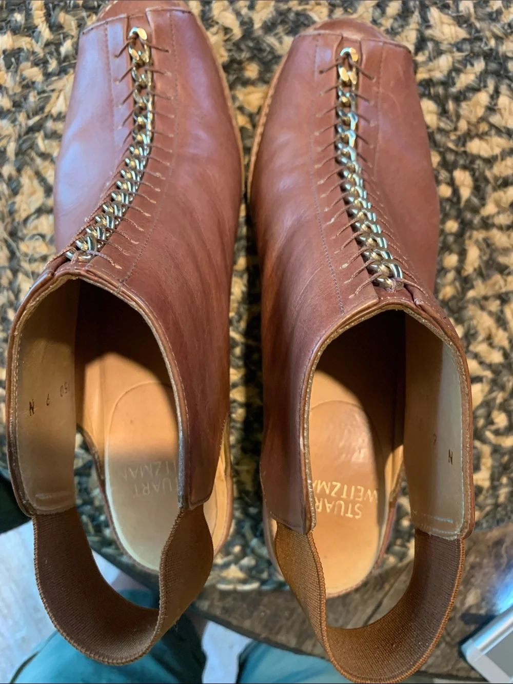 Stuart Weitzman Brown Leather Slingback Mules with Gold Chain - Picture 8 of 13
